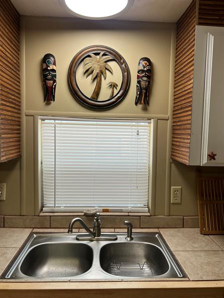 Image 30 of 35 For 10885 Federal Hwy