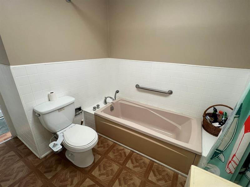 Image 33 of 35 For 10885 Federal Hwy