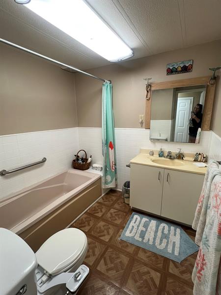 Image 34 of 35 For 10885 Federal Hwy