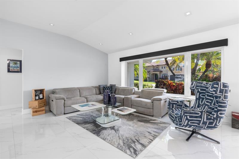 Image 10 of 44 For 2813 29th St