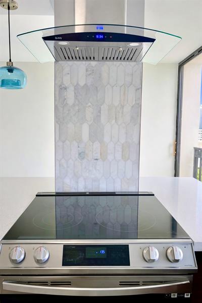 Image 9 of 31 For 16919 Bay Rd  911