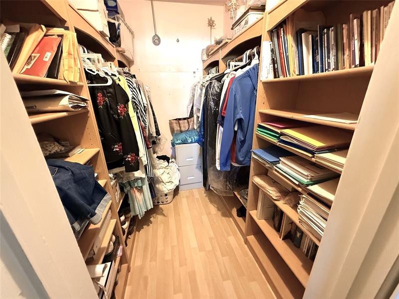 Image 9 of 11 For 810 Golf Dr  810