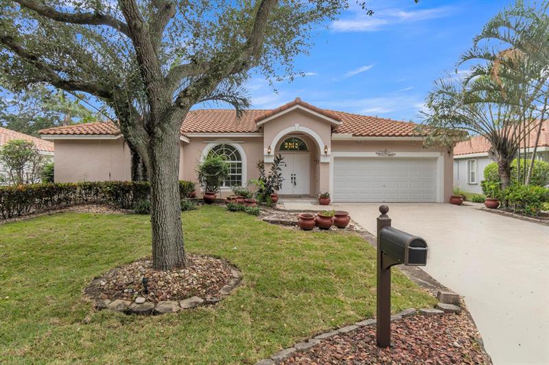 Image 3 of 39 For 4112 58th Dr