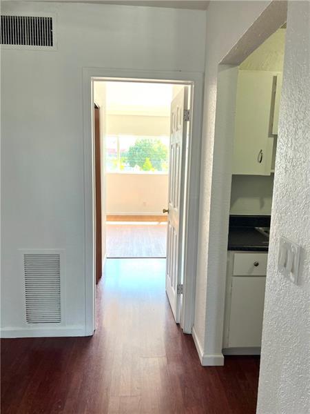 Image 10 of 16 For 2309 Federal Hwy  13