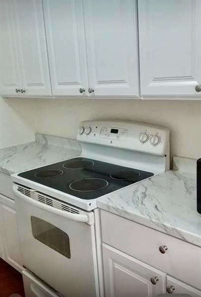 Image 13 of 16 For 2309 Federal Hwy  13