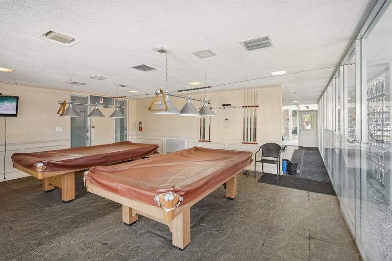 Image 20 of 30 For 3040 16th Ave  402