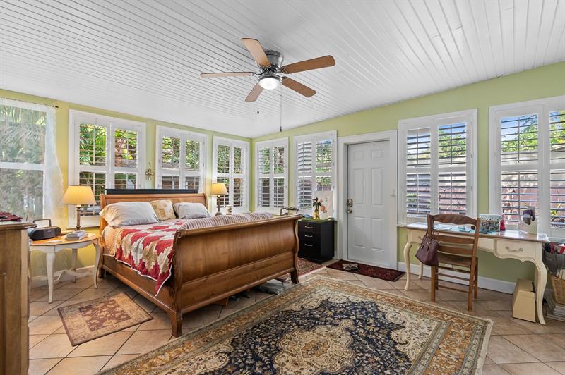 Image 12 of 21 For 621 14th Ter