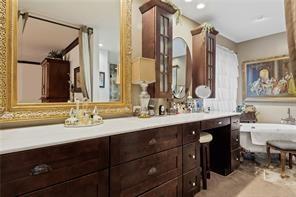 Image 17 of 47 For 10270 Silver Lake Drive