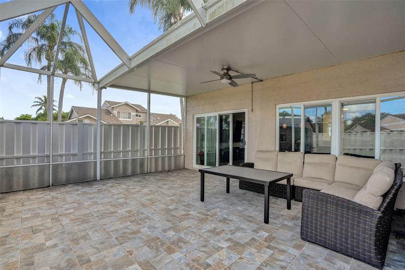 Image 24 of 31 For 1235 51st St