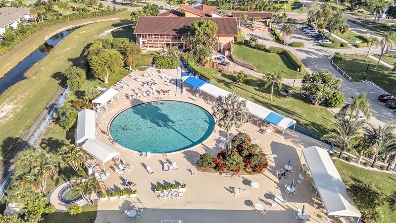 Image 29 of 34 For 13950 Via Flora  B