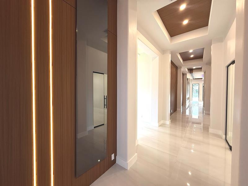 Image 18 of 44 For 2931 139th Ter