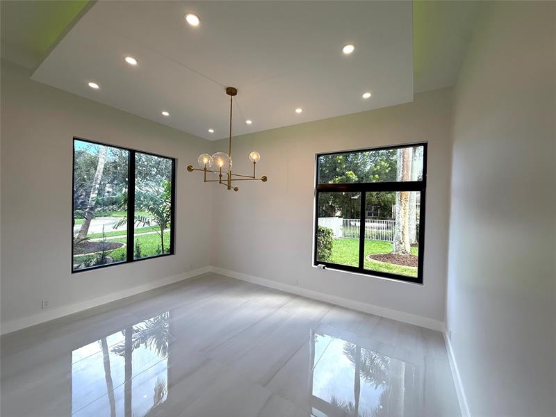 Image 19 of 44 For 2931 139th Ter