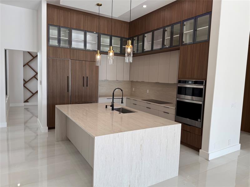 Image 23 of 44 For 2931 139th Ter