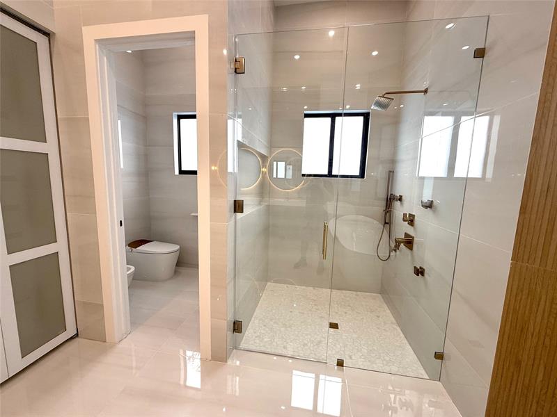 Image 31 of 44 For 2931 139th Ter