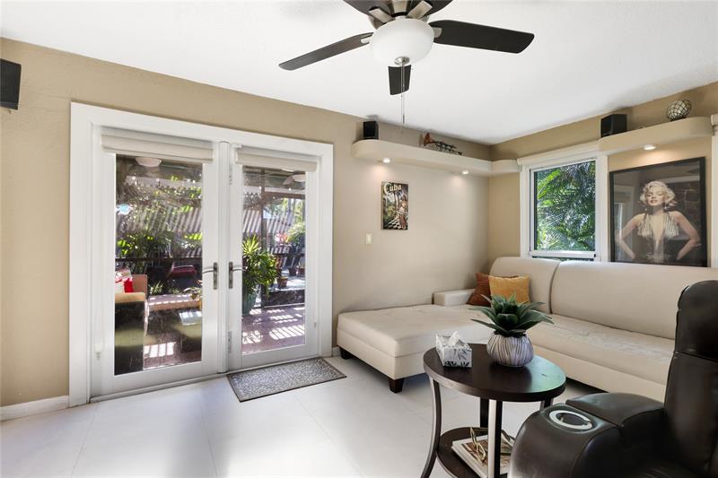 Image 17 of 32 For 4631 30th Way