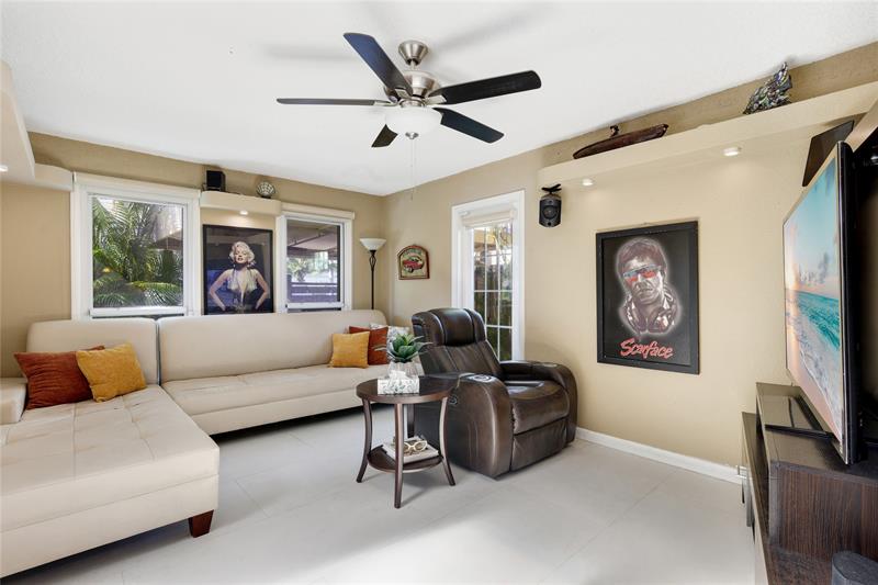 Image 18 of 32 For 4631 30th Way