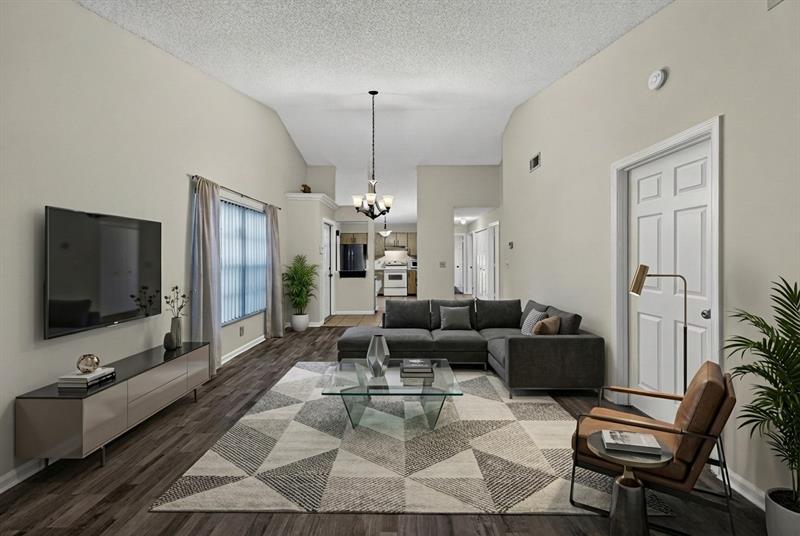 Image 2 of 43 For 489 Hardwood Pl  489