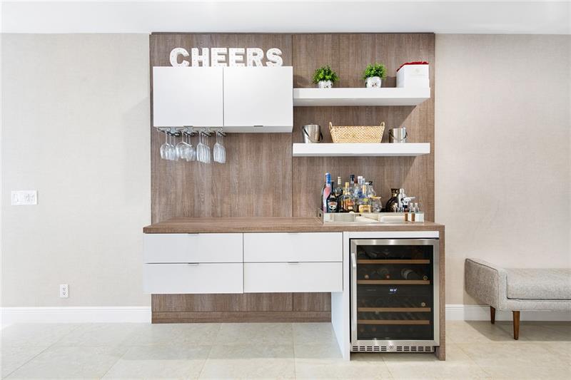 Image 17 of 38 For 2801 59th St