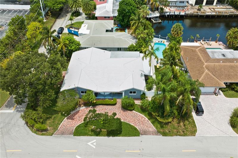 Image 3 of 38 For 2801 59th St