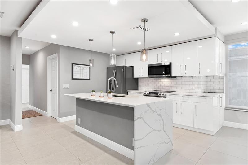 Image 7 of 38 For 2801 59th St