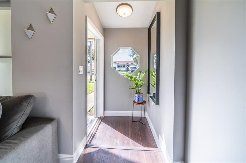 Image 4 of 38 For 2101 52nd Ave