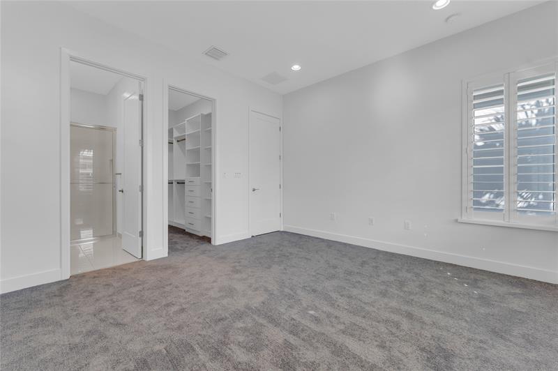 Image 23 of 96 For 20041 Pacific Dunes Dr