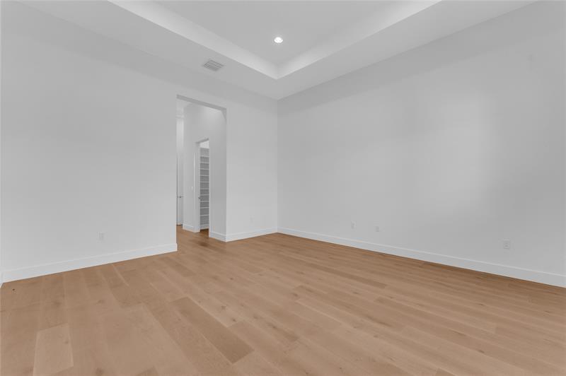 Image 31 of 96 For 20041 Pacific Dunes Dr