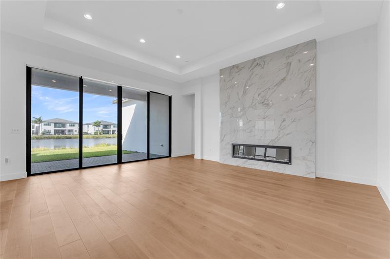 Image 51 of 96 For 20041 Pacific Dunes Dr