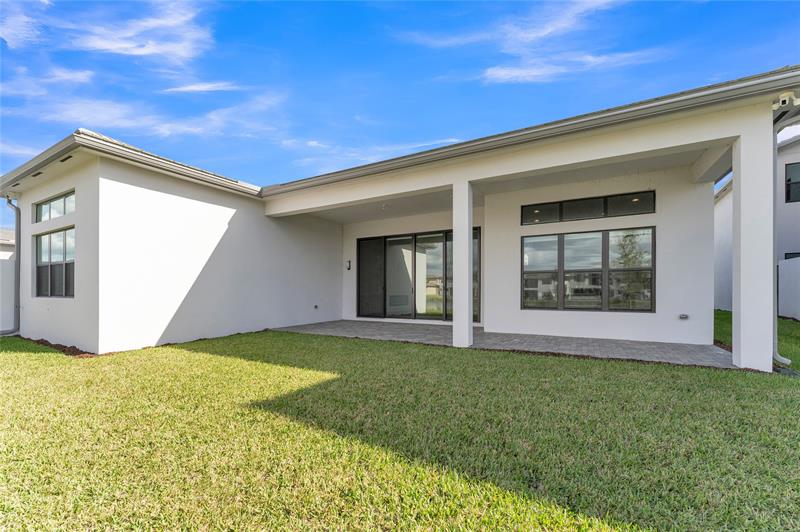 Image 79 of 96 For 20041 Pacific Dunes Dr