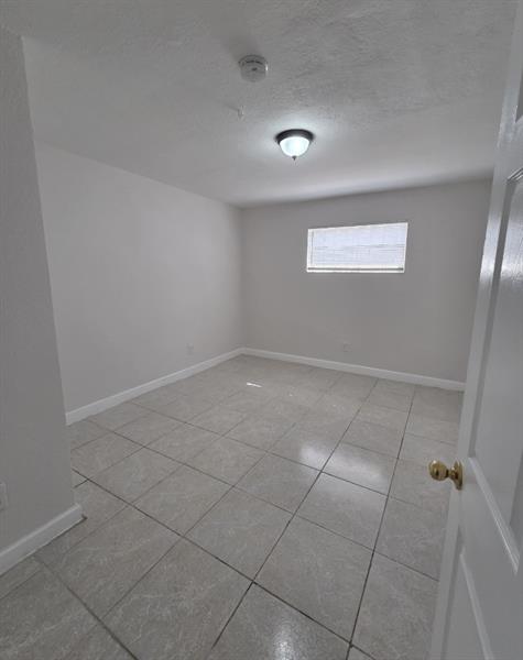 Image 7 of 10 For 2127 7th St  