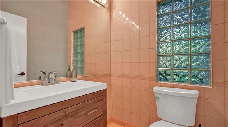 Image 25 of 39 For Address Not Provided