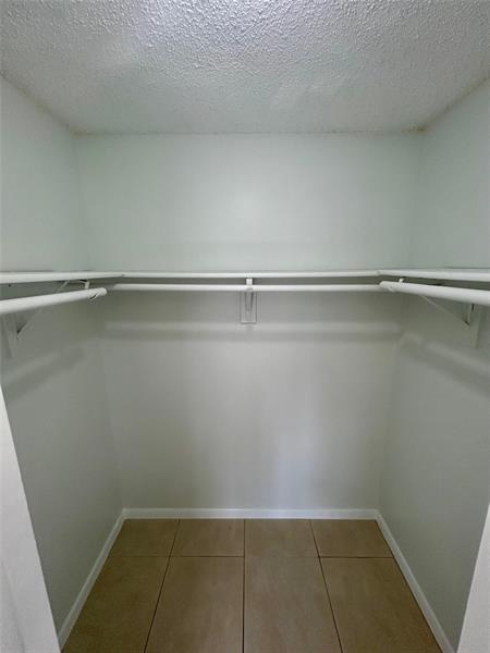 Image 18 of 31 For 3581 104  