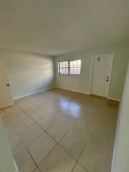 Image 26 of 31 For 3581 104  