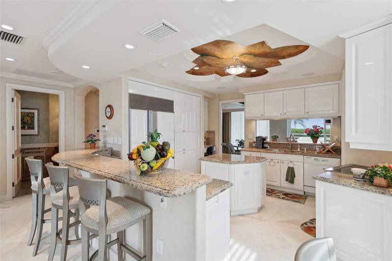 Image 15 of 59 For 2494 Ocean Blvd  F