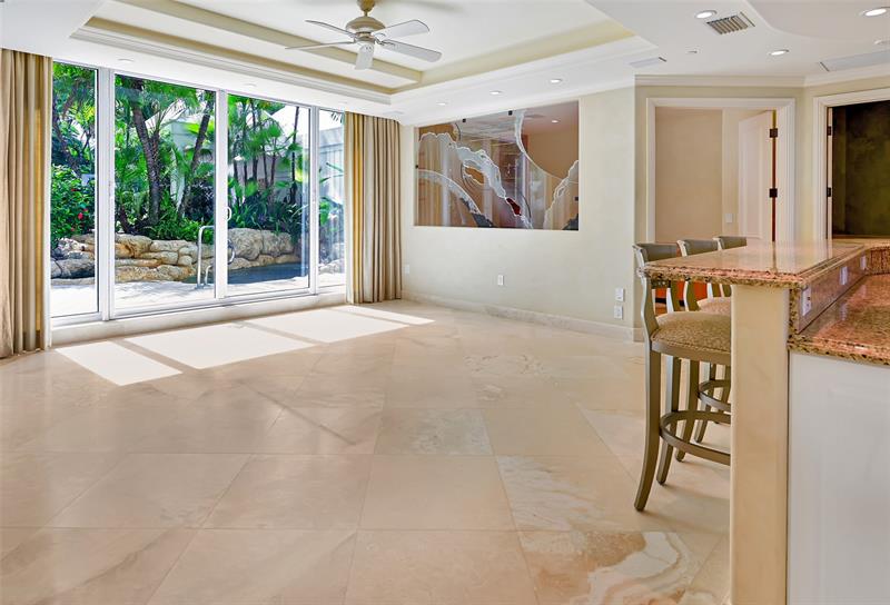 Image 21 of 59 For 2494 Ocean Blvd  F