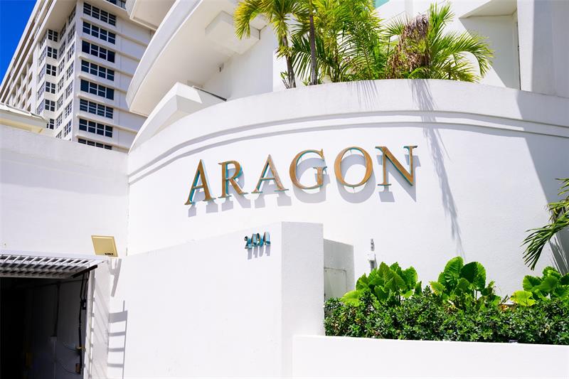 Image 3 of 59 For 2494 Ocean Blvd  F