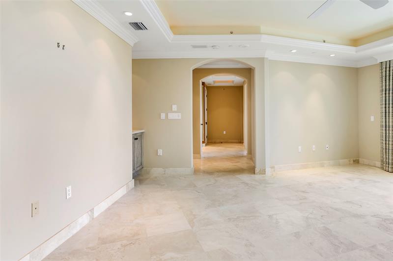 Image 36 of 59 For 2494 Ocean Blvd  F