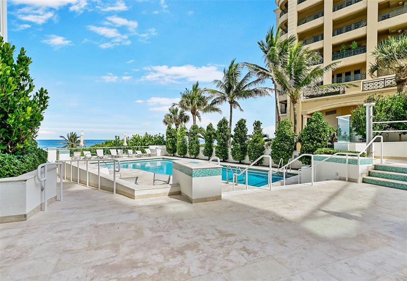 Image 49 of 59 For 2494 Ocean Blvd  F