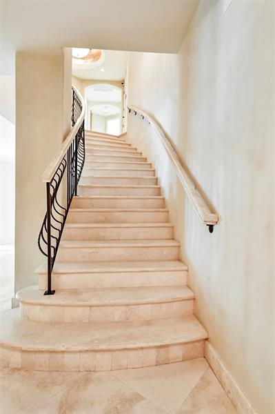 Image 8 of 59 For 2494 Ocean Blvd  F