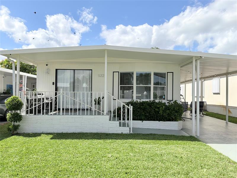 Image 3 of 21 For 5221 25th Ave