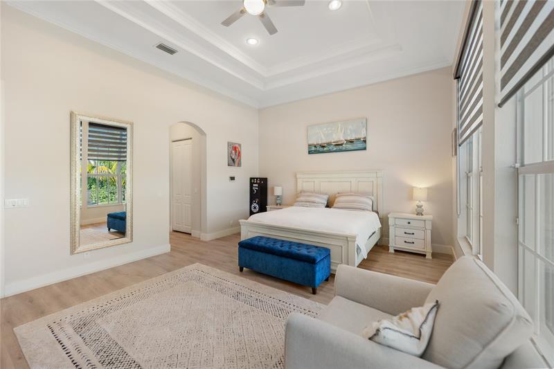 Image 11 of 42 For 7922 109th Ln