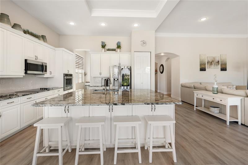 Image 18 of 42 For 7922 109th Ln