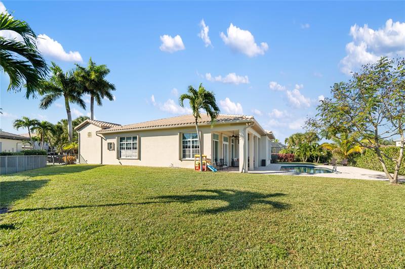 Image 37 of 42 For 7922 109th Ln