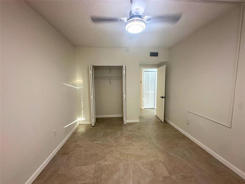 Image 16 of 21 For 50 3rd Ave  110