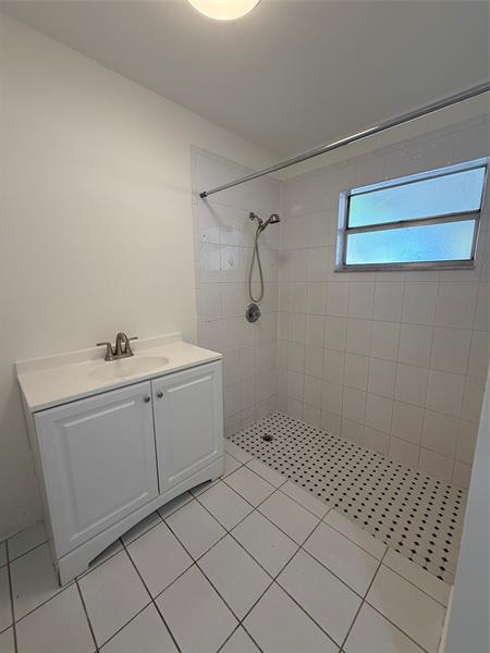 Image 10 of 19 For 19783 64th Pl