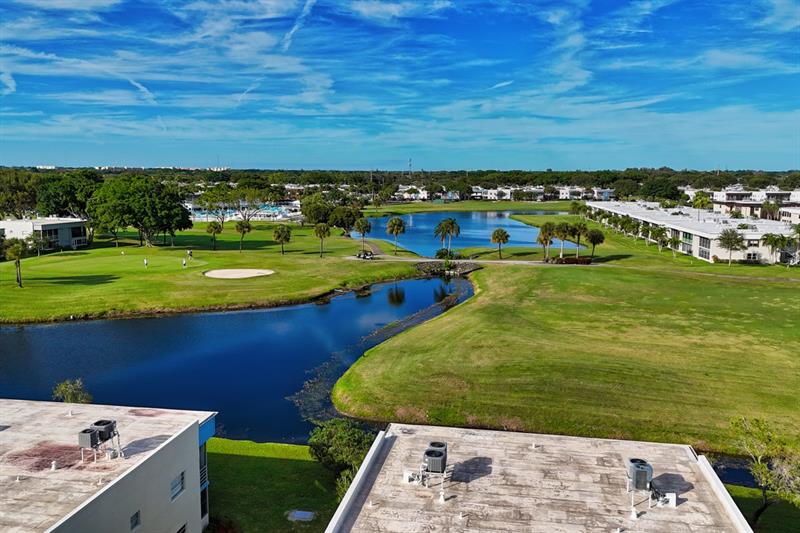 Image 3 of 16 For 820 Flanders R  280