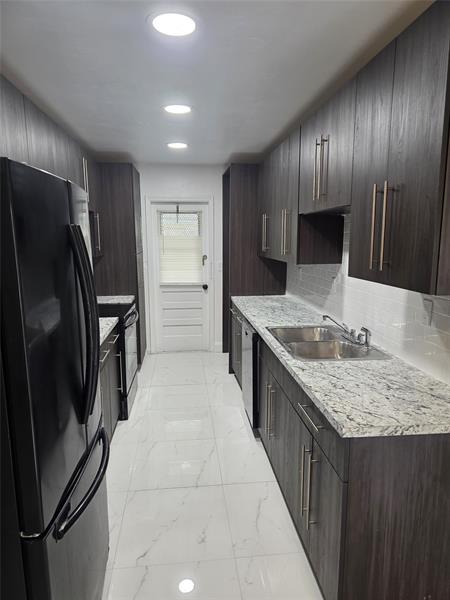 Image 16 of 22 For 301 Pennsylvania Ave