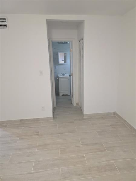 Image 5 of 22 For 301 Pennsylvania Ave