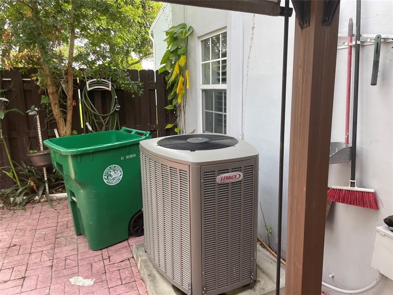 Image 26 of 31 For 1775 81st Way