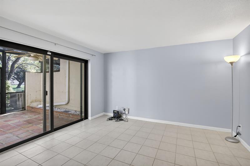 Image 19 of 38 For 1261 99th Ter  47